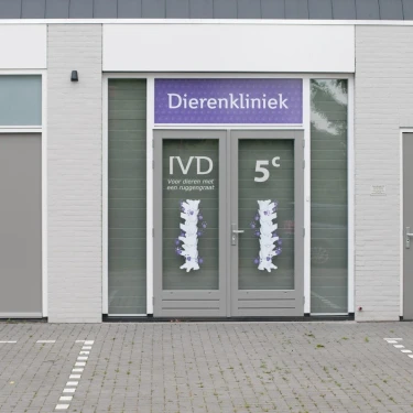Dierenkliniek IVD logo