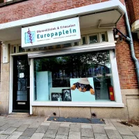 Dierenkliniek & trimsalon Europaplein